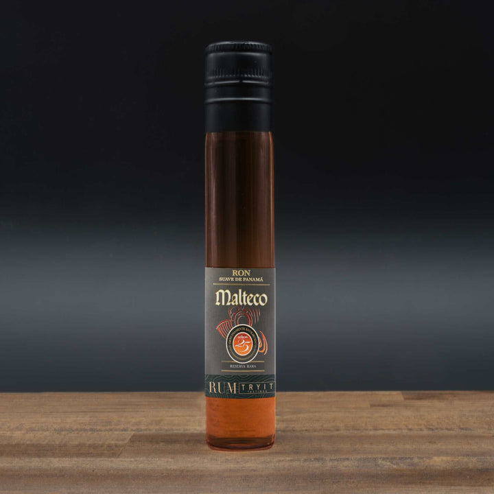Malteco Rum Reserva Rara 25 Años - Malteco Rum Reserva Rara 25 Años - TRY IT! Tastings